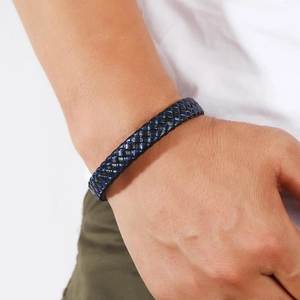 Men's retro multi-layer woven leather bracelet with blue stitching and magnetic clasp