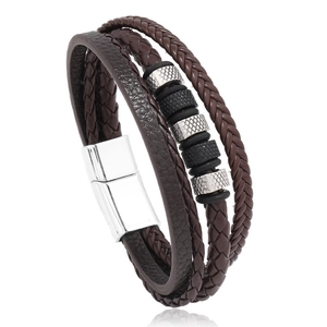 Men's multilayered brown leather bracelet with silver magnetic clasp and metal rings