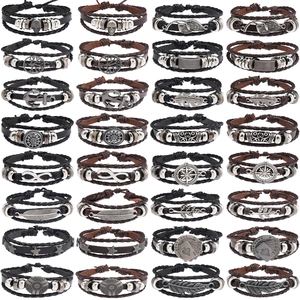Bracelet en Cuir Tressé Multicouche Fait à la Main pour Hommes Rétro Punk Alliage Charme Crâne Arbre Ancre Infini Boussole Feuille Réglable Bijoux