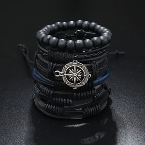 Set di bracciali multistrato in pelle da uomo con ciondolo a bussola vintage e perline