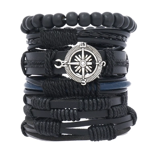 Bracciale da Uomo Retro Bussola Multistrato Combinazione Pelle Intrecciata a Mano Cordino in Pelle Perline Legno Punk Gioielli
