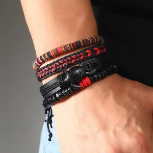 Bracelet bohème fait main en cuir pour homme avec pendentif tortue et perles de bois