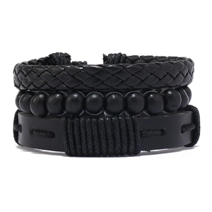 Ensemble de trois bracelets vintage en cuir noir pour hommes avec perles en bois