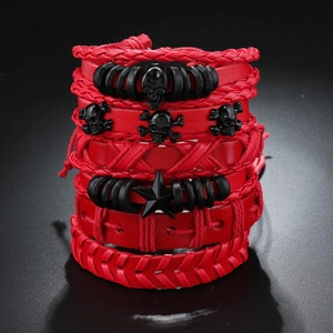 Heren punk meerlaagse rode gevlochten leren armband set met schedel en ster bedeltjes