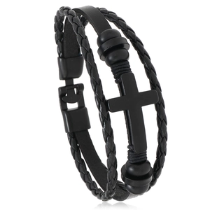 Heren punk kruis armband van zwart leer met meerdere lagen en magnetische sluiting