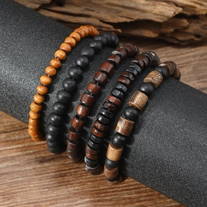 Retro-Mehrschicht-Armbandset für Herren mit Naturholzperlen und mattem Finish