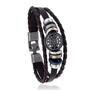 Mehrlagiges Retro-Lederarmband für Herren mit antikem Sonnenblumen-Metallanhänger