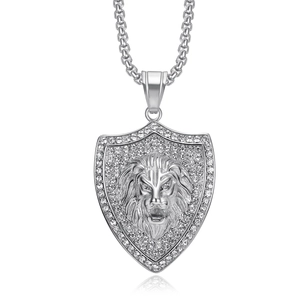 Collier hip hop plaqué or avec pendentif lion bouclier et diamants pour hommes
