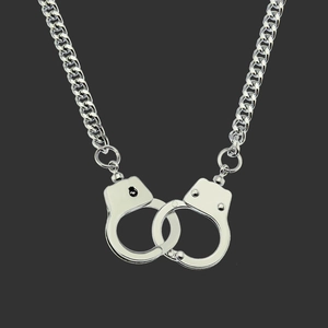 Creative Double Handcuff Pendant Necklace For Men Women Polished Silver Alloy Cuban Chain Punk Streetwear Jewelry