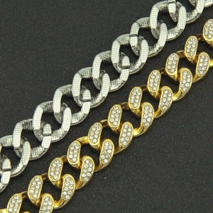 Hip hop 20mm Cuban link chains in gold with rhinestones and silver with grid patterns