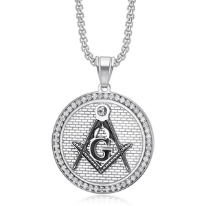 Pendentif franc-maçon en argent avec symbole G et oxydes de zirconium sur chaîne
