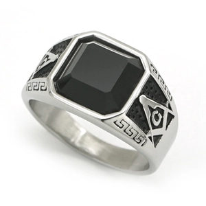 Bague maçonnique vintage en acier avec pierre noire carrée et symbole G gravé