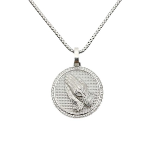 Collier hip hop avec pendentif mains en prière argentées serties de strass et chaîne box