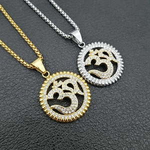 Collana con Pendente Rotondo Simbolo Om in Acciaio Inossidabile Placcato Oro con Strass Hip Hop Gioielli Yoga Uomo Donna