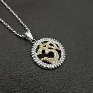 Collana Hip-Hop con pendente Om bicolore oro e argento con diamanti su pelle nera