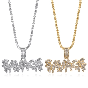 Collier Pendentif Lettre Savage Hip Hop Strass Incrustés Chaîne en Acier Titane Bijoux pour Hommes Femmes Streetwear Électroplaqué
