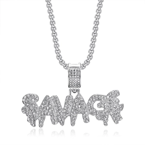 Collier avec pendentif SAVAGE en argent serti de zircons et chaîne cubique épaisse