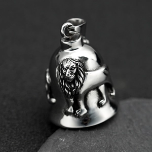 Pendentif cloche de motard tête de lion en acier inoxydable avec finition polie