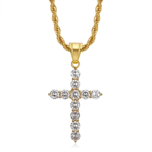 Collier croix hip hop plaqué or avec zircons AAA étincelants et chaîne torsadée