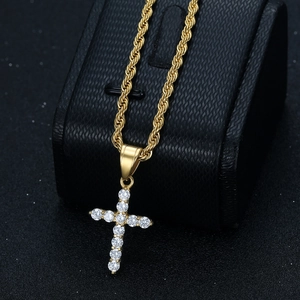 Pendentif croix en or avec zircons AAA et chaîne corde torsadée style hip-hop