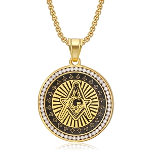 Pendentif franc-maçon doré avec compas, symbole G et contour en zircons blancs