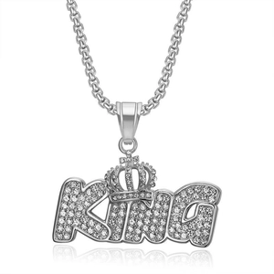 Collier avec pendentif King à couronne argentée et zircons cubiques sur chaîne box