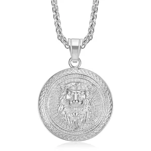 Collier avec pendentif circulaire à tête de lion en relief et chaîne de blé épaisse