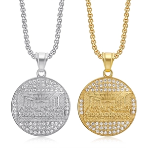 Collier Pendentif en Relief Religieux en Acier Titane Hip Hop Plaqué Or pour Hommes Femmes Collier Médaillon Apôtre Strass