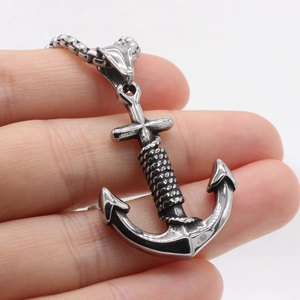 Vintage anchor pendant necklace for men in stainless steel with rope detail and chain