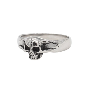 Gothic skull ring for men in retro silver finish with detailed carved bone texture