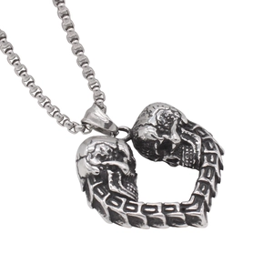 Collana con ciondolo a cuore teschio retrò gotico con catena box in argento vintage unisex