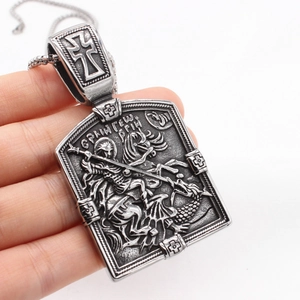Vintage knight and dragon relief pendant necklace in antique silver with square pearl chain