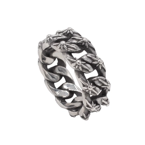 Retro gothic Cuban chain link ring in oxidized silver with carved cross floral patterns