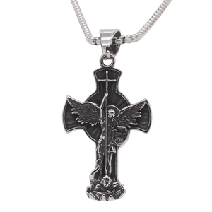 Ciondolo a Croce con Ali di Arcangelo Gotico Vintage in Acciaio Inossidabile Gioielli Punk Religiosi per Uomo Donna Solo Ciondolo
