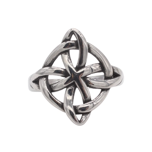 Retro Celtic knot vintage stainless steel ring with oxidized silver finish in central view
