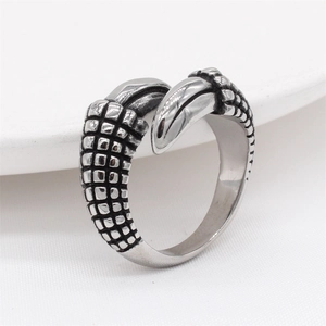 Vintage silver claw ring for men featuring detailed dragon scale texture and open design