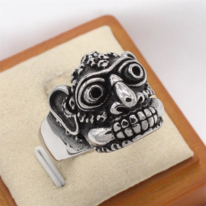 Retro punk style stainless steel skull mask ring for men in antique silver finish