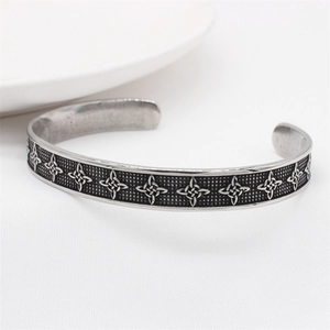 Retro Viking Celtic knot stainless steel cuff bracelet with vintage silver finish