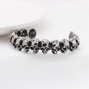 Retro gothic skull engraved open bangle bracelet in oxidized silver stainless steel