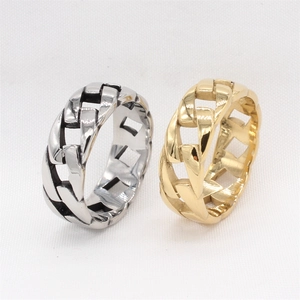 Polished silver and gold Cuban link chain rings in stainless steel for men and women