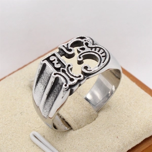 Anello Cavo Numero 13 in Acciaio al Titanio Vintage Punk Gotico Finitura Invecchiata Hip Hop Gioiello Uomo Regalo