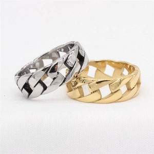 Polished silver and gold Cuban link chain rings in stainless steel for men and women