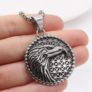 Vintage eagle head pendant necklace in stainless steel with a sturdy box chain for men