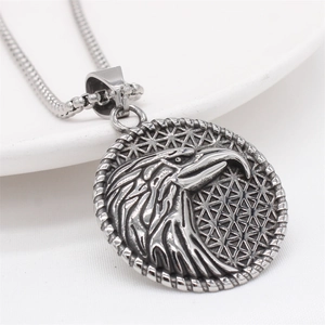 Retro eagle head pendant necklace in stainless steel with punk style round relief