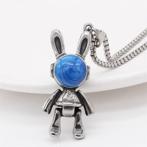Collier avec pendentif lapin rétro en acier inoxydable, sphère bleue et chaîne à perles