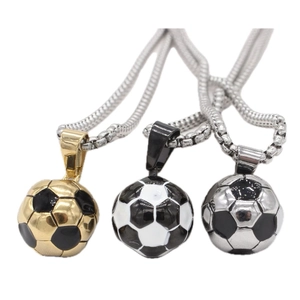 Pendentif Ballon de Football en Acier Inoxydable Sportif Accessoire de Collier de Football Mode Bijoux de Sport Émail Noir Or Argent pour Garçon