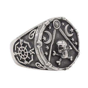 Retro silver skull ring with crescent moon and compass star details for men