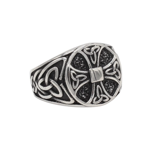 Anello vintage vichingo con nodo celtico in acciaio al titanio con finitura nera ossidata