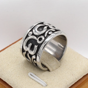 Retro wide stainless steel ring with vintage religious relief carving and silver finish