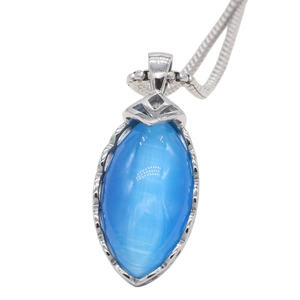 Vintage marquise blue cat-eye stone necklace with engraved silver-toned pendant